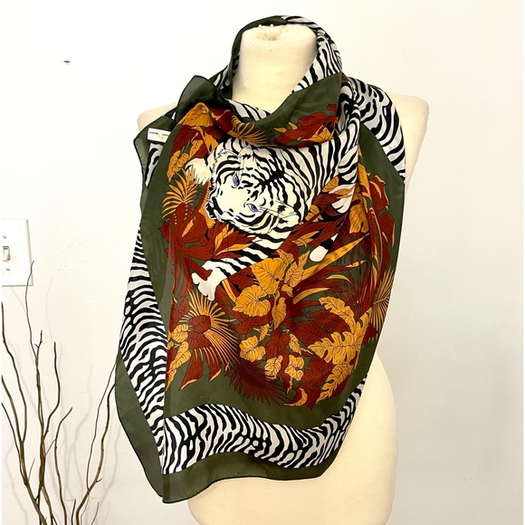 Baar Beards scarf - Picture 3 of 8